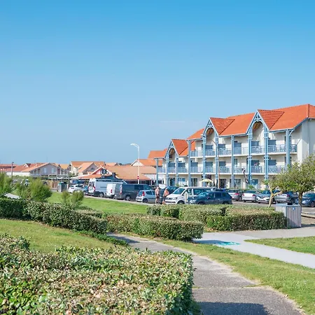 Seaside In *